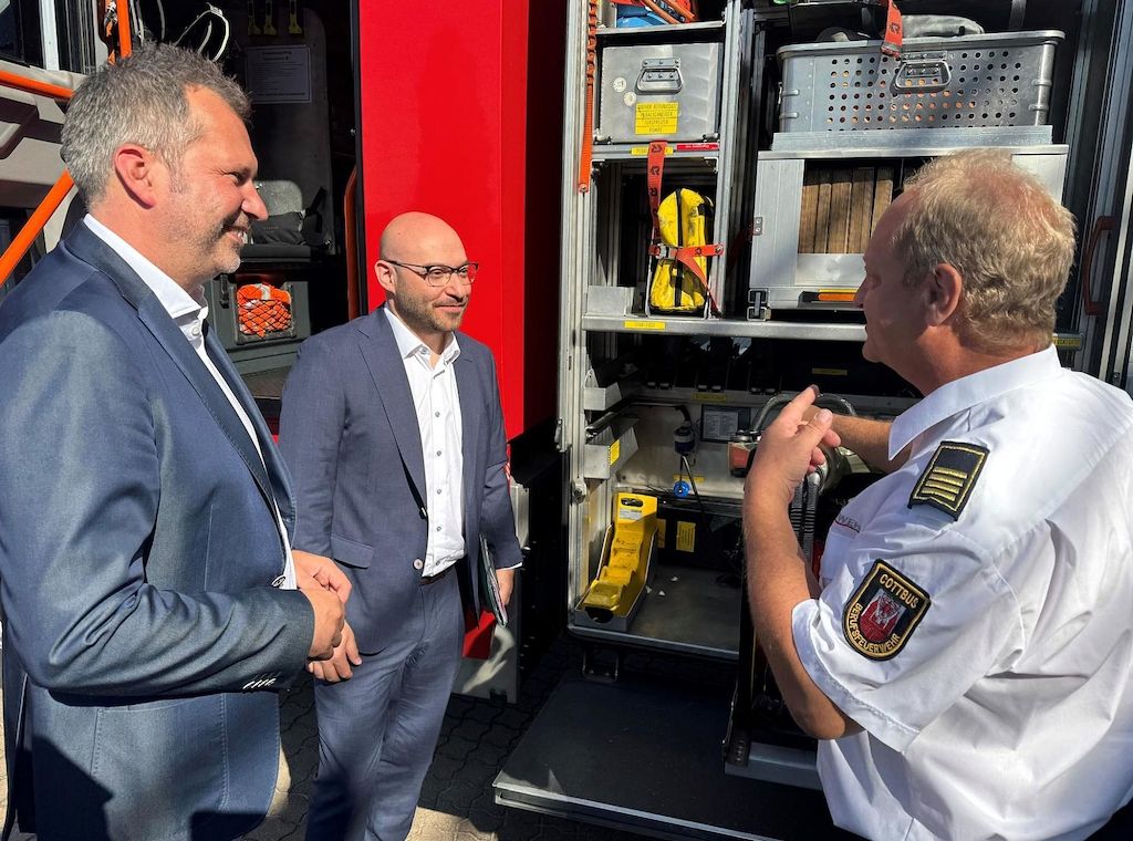 Innenminister Wilke berät mit Cottbuser OB über Migration und Sicherheit