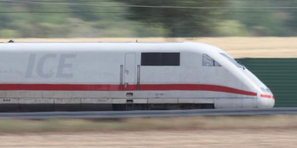 Bundespolizei nimmt mutmaßlichen Profi-Taschendieb im ICE nach Hamburg fest
