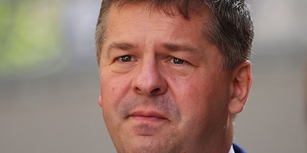 Schulze schließt sich Kritik an Ukraine-Friedenstruppen an