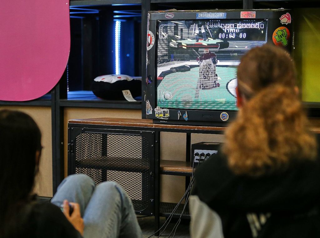 Umfrage: Eltern geben rund 500 Euro für digitale Kinderzimmer aus