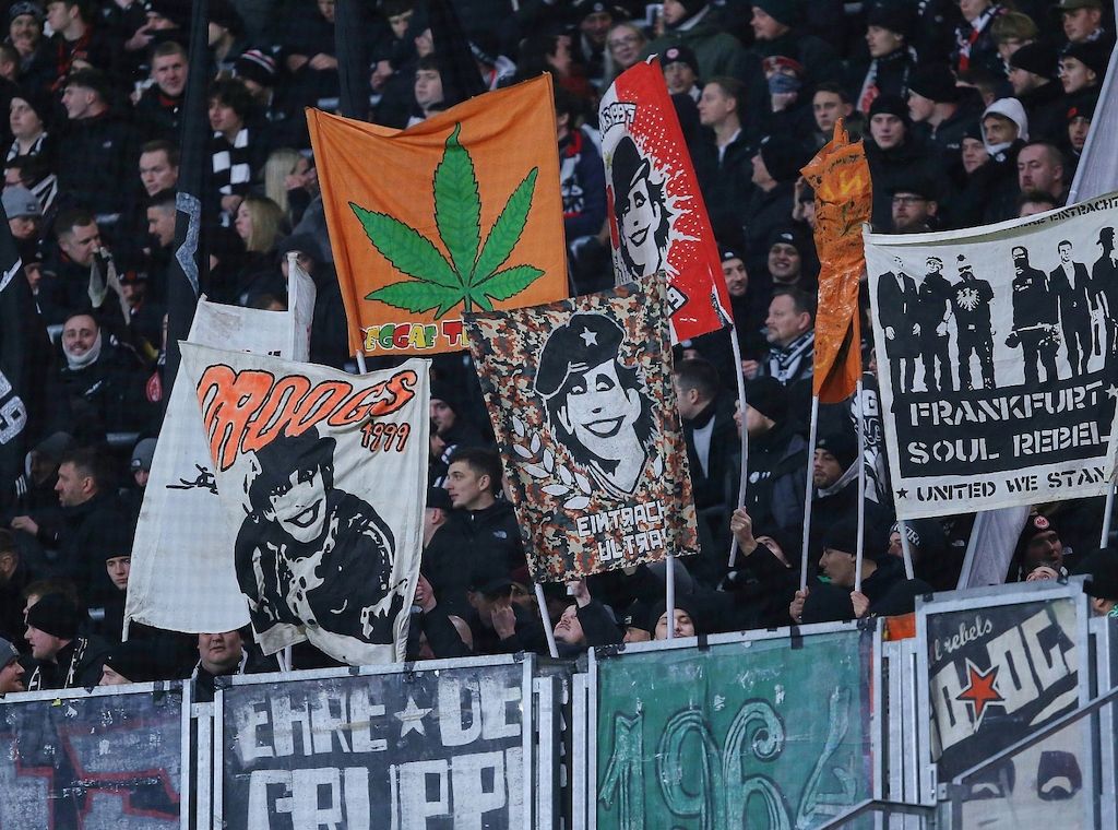 Eintracht springt auf Platz zwei im Bundesliga-Management-Ranking
