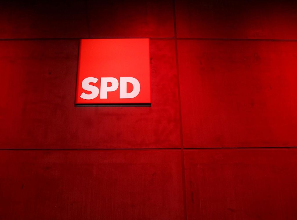SPD kritisiert Gesundheitsminister Lucha für Versäumnisse in der Pflege