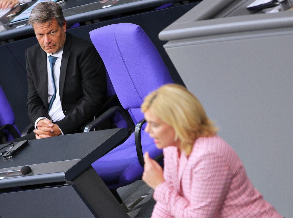 Habeck rechnet mit Klöckner und Söder ab