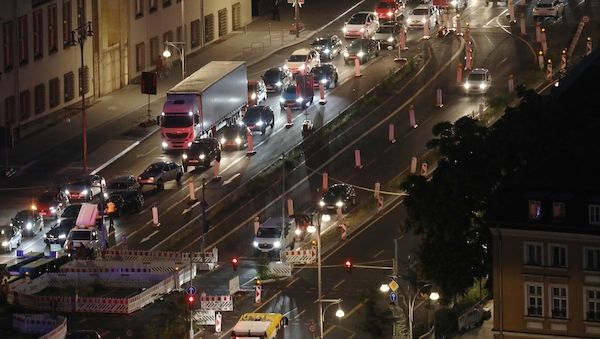 Al-Wazir sieht Probleme bei Verkehrswende