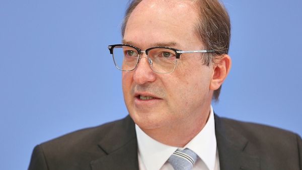 Grüne kritisieren Haltung Dobrindts zu Palantir-Software