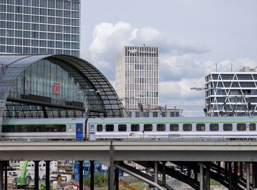 Neue Bahn-Verbindungen von Berlin und Leipzig nach Polen