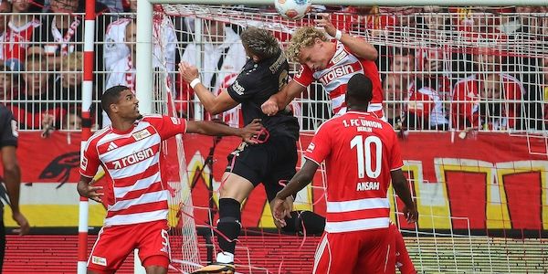 1. Bundesliga: Union Berlin schlägt Stuttgart zum Auftakt