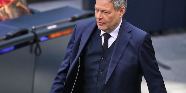 Habeck gibt Bundestagsmandat zurück