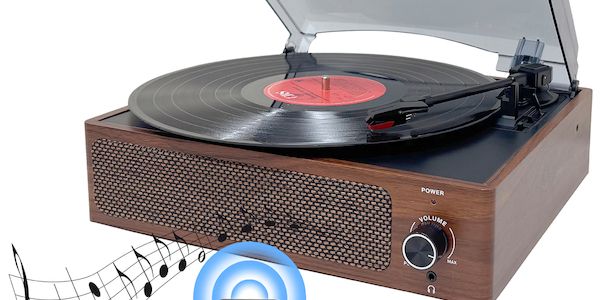 Klassischer Plattenspieler mit Bluetooth und HiFi-Anschluss