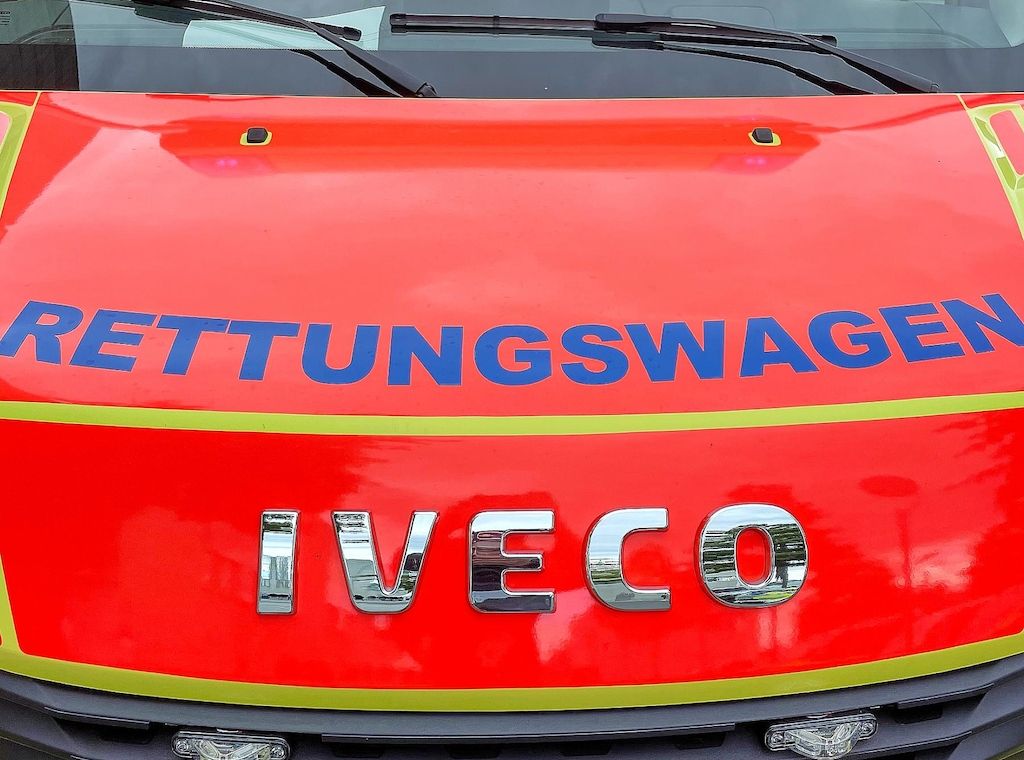 Motorradfahrer bei Sturz auf A27 bei Bremen schwer verletzt