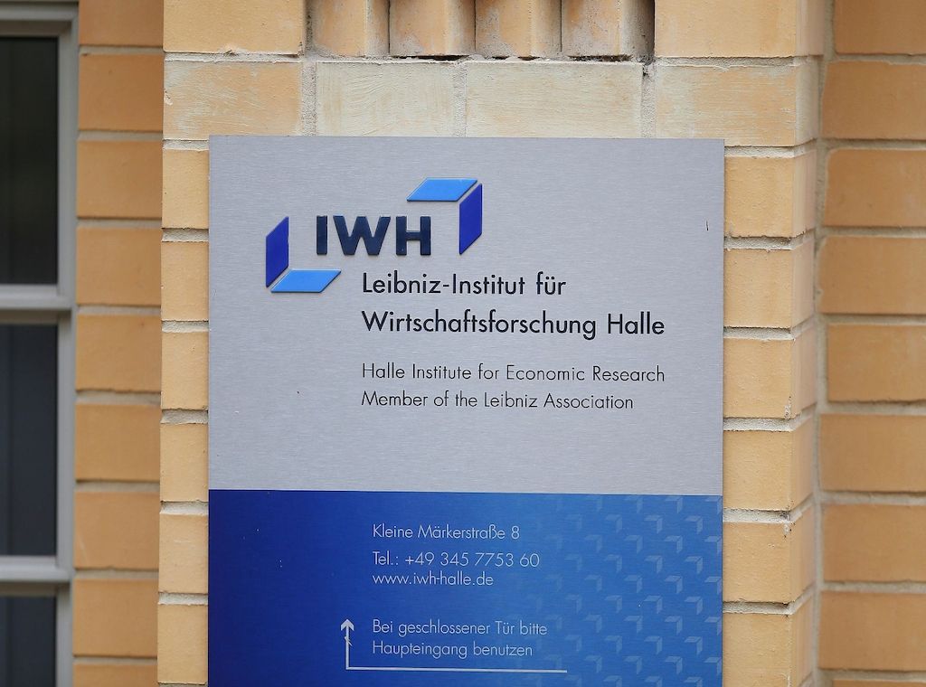 IWH sieht langfristigen Angleichungstrend der Löhne in Deutschland