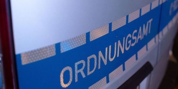 Berlin-Pankow: Mann beißt Ordnungsamtsmitarbeiter bei einer Kontrolle ins Gesicht