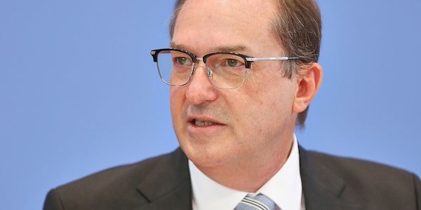 Grüne kritisieren Haltung Dobrindts zu Palantir-Software