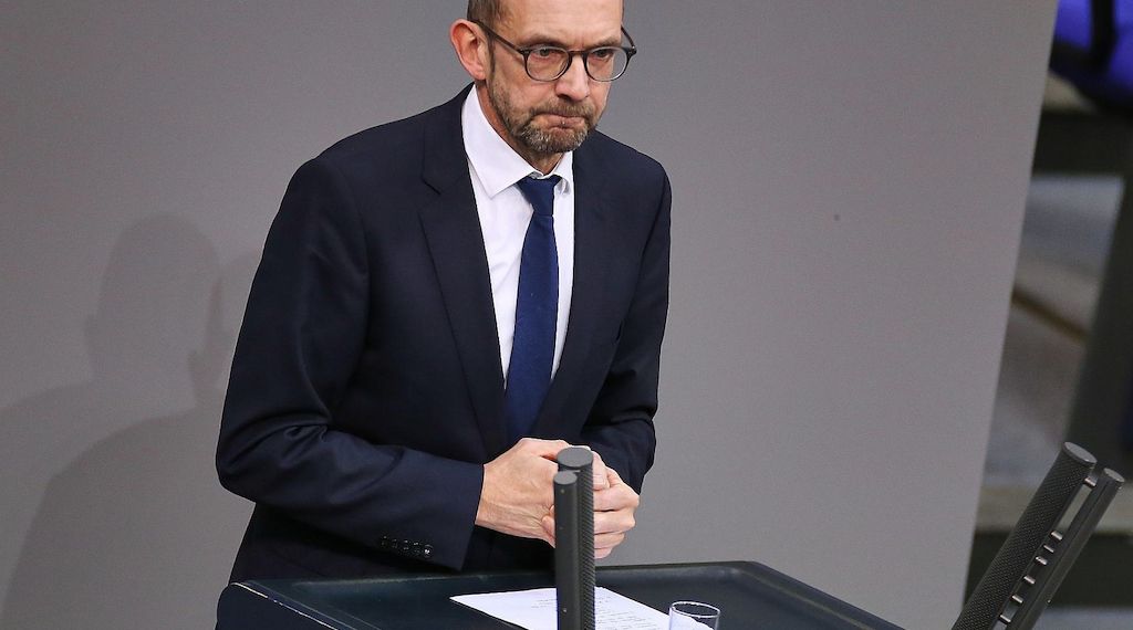 Rufe aus Union nach allgemeinem Dienstjahr auch für Ausländer