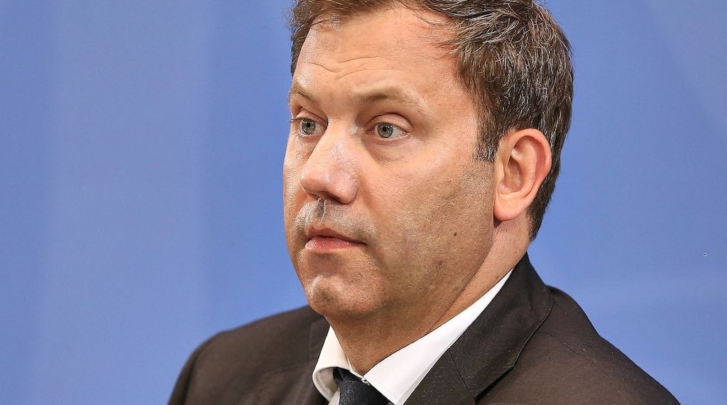 Schröder lobt Klingbeils Reformbemühungen als "mutig"