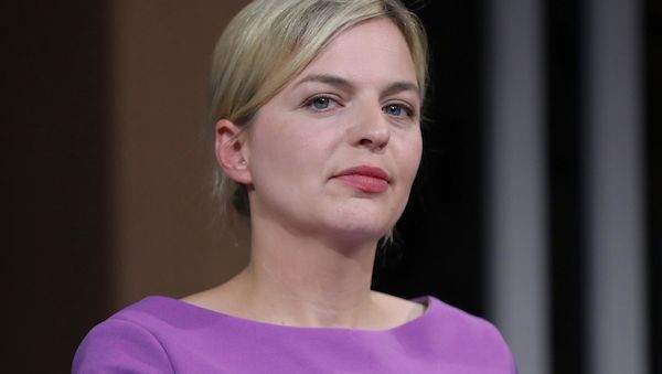 Grüne fordern Maßnahmen gegen Antifeminismus und Überlastung der Polizei