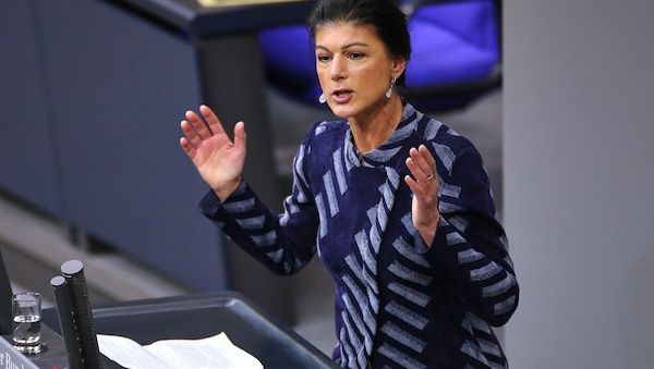 Wagenknecht: Pläne bei Sozialbeiträgen für Reiche "halbherzig"
