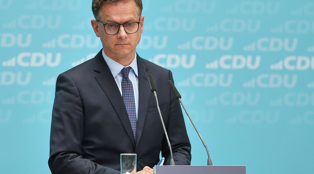 Linnemann drängt auf Agenda 2030 nach Vorbild Gerhard Schröders