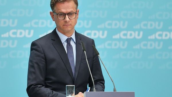 Linnemann drängt auf Agenda 2030 nach Vorbild Gerhard Schröders