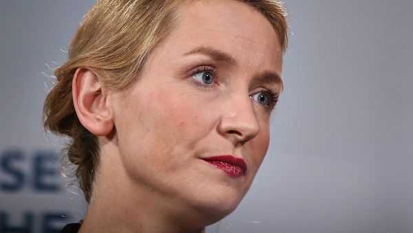 Linke für Abschaffung der Bemessungsgrenze in der GKV