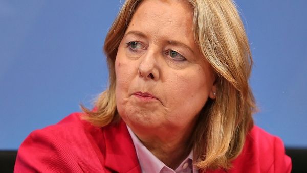 Knappe Hälfte bescheinigt Bas verständliche Sprache