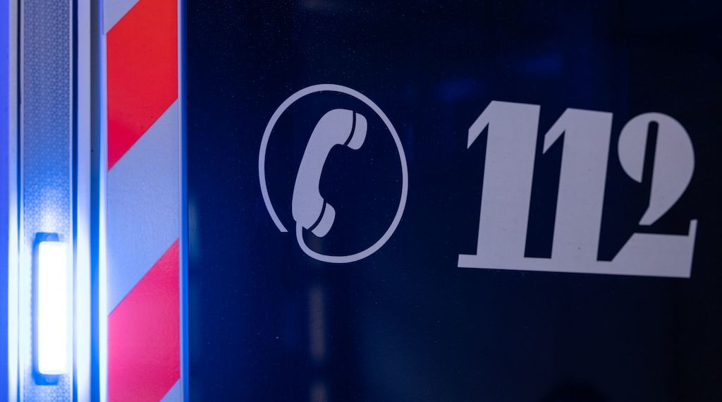 Sturz aus Wohnhaus in Berlin-Hellersdorf - ein Mensch schwer verletzt