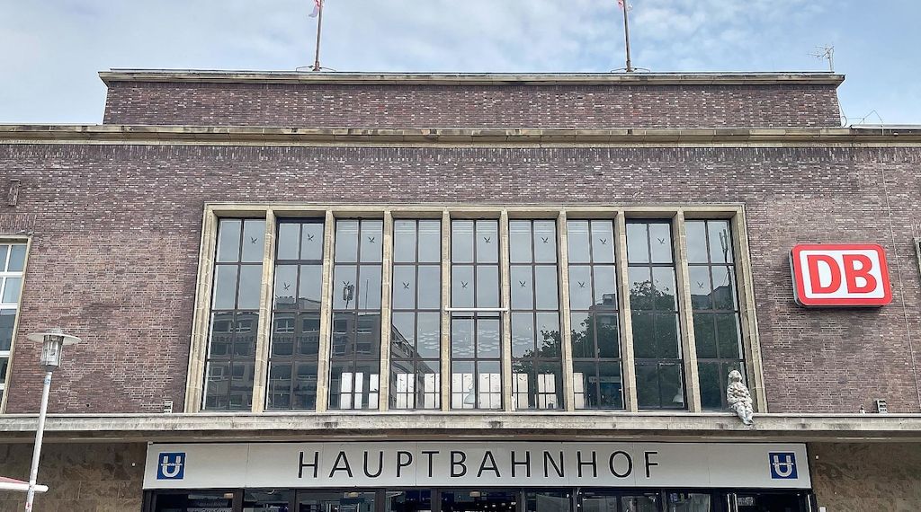 Polizei kontrolliert 62 Personen am Düsseldorfer Hauptbahnhof