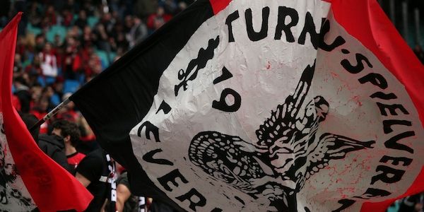 Bayer Leverkusen trennt sich von Cheftrainer ten Hag