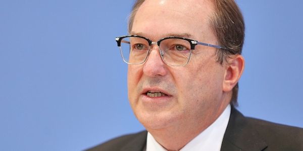 Innenminister ehrt Bundespolizisten für Rettungsaktion in Kabul