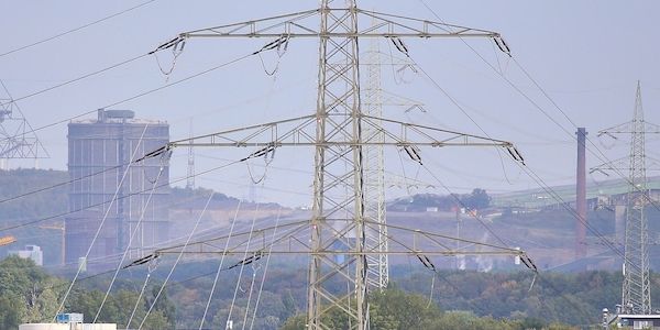 Amprion erwartet kontrollierte Stromabschaltungen für Betriebe