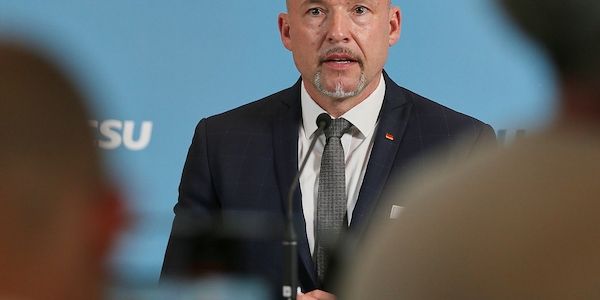 CSU-Landesgruppenchef Hoffmann rechnet mit Zustimmung für Emmenegger