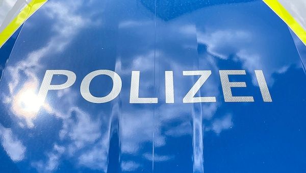 Mann mit offenen Haftbefehlen nach Verfolgungsjagd auf A2 bei Dortmund festgenommen