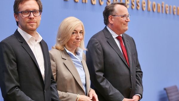 Gesundheitsministerin: Kommission wird über Praxisgebühr sprechen