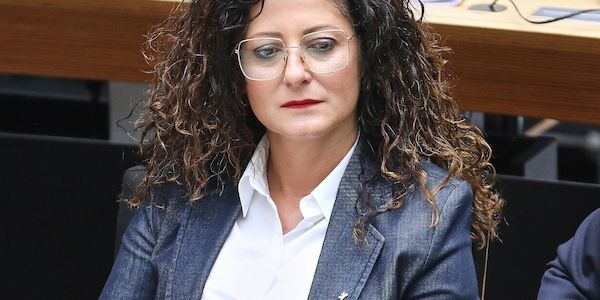 Berlins Sozialsenatorin findet Bürgergeld-Debatte "gefährlich"