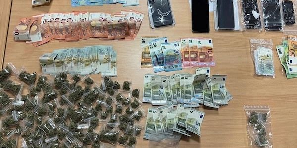 Polizei fasst Dealer in Bremer Wallanlagen
