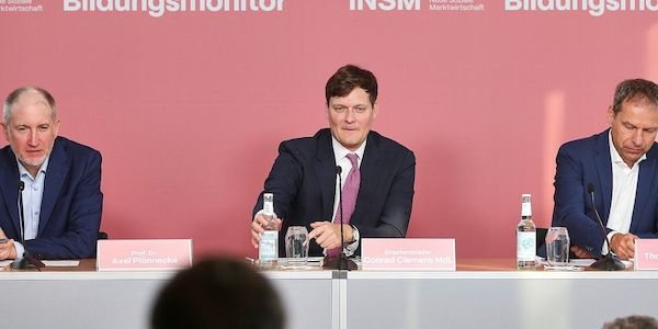 Sachsen führt im Bildungsmonitor - Bremen bleibt Schlusslicht