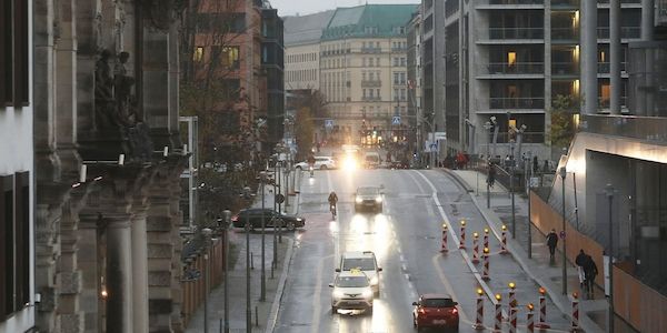 Einflussreiche CDU-Politiker wollen Verbrenner-Aus kippen