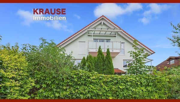 *Traumhafte Dachgeschosswohnung mit Dachterrasse und Bergblick*