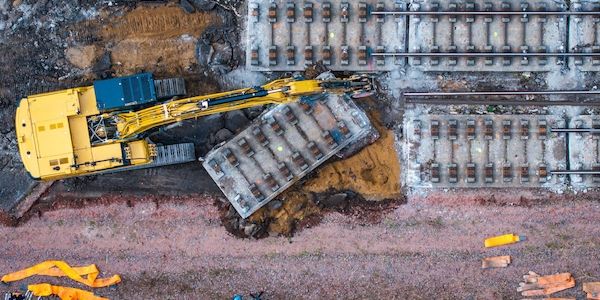 Bahn erneuert 58 Kilometer Gleise auf Strecke Hamburg–Berlin