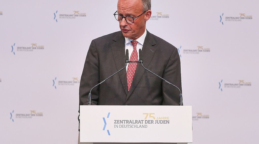 Merz lobt Zentralrat der Juden als "unersetzbaren Partner"