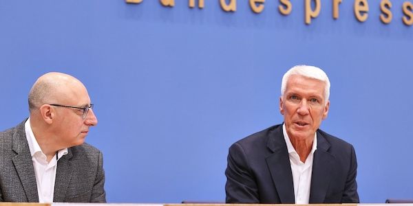 Bericht vorgestellt: KI spielt zunehmende Rolle bei Cyberattacken