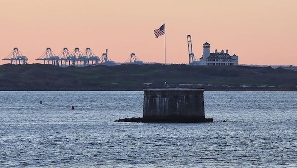 Exportüberschuss mit den USA stark geschrumpft