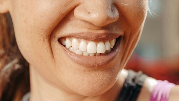 Frischer Atem, kleiner Fußabdruck: So feiern Kund:innen Denttabs