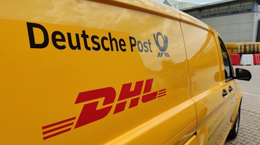 DHL sucht Tausende Paketboten für Weihnachtsgeschäft