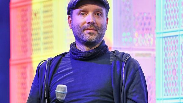 Satiriker Marc-Uwe Kling bleibt trotz Bestseller-Erfolgen sparsam