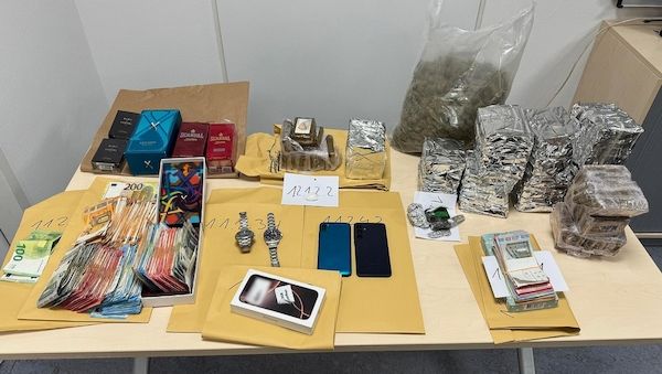 Polizei fasst mutmaßliche Drogendealer in Düsseldorf-Oberbilk