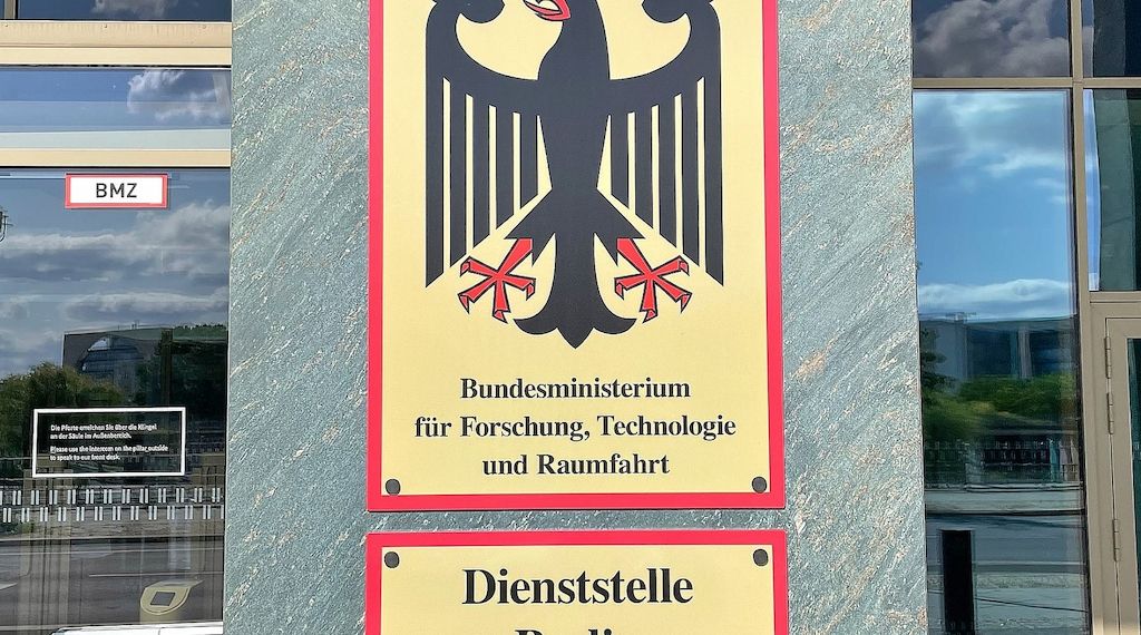 Bovenschulte kritisiert Raumfahrt-Budget als unzureichend