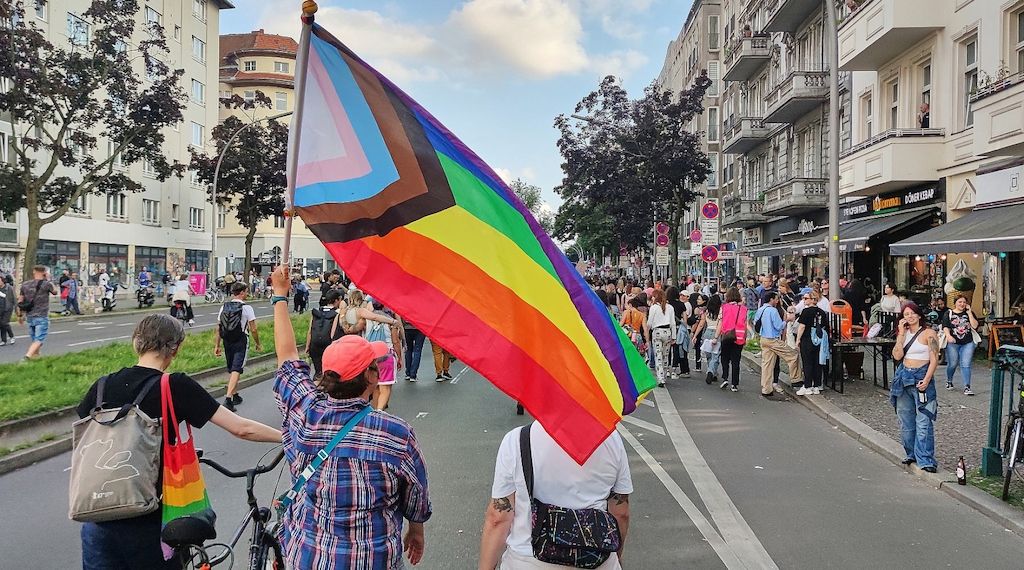 Union gegen Verfassungsänderung zum Schutz sexueller Identität