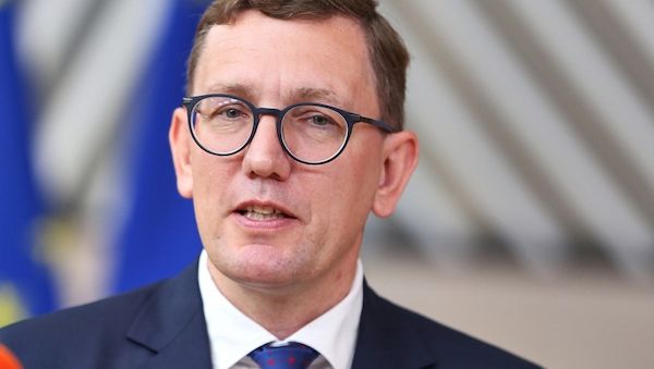 Estland für Beschlagnahmung russischer Gelder - Costa dagegen