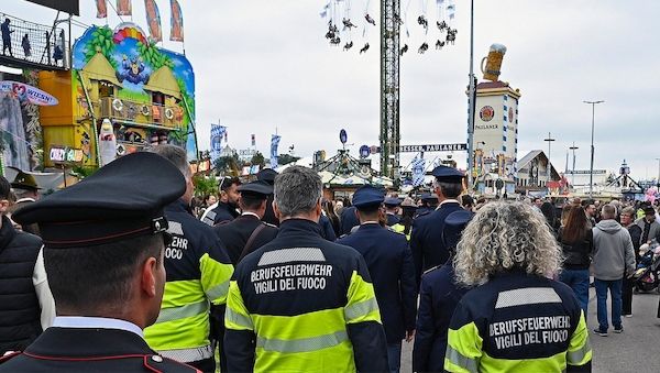 Feuerwehr zieht positive Halbzeitbilanz für Münchner Oktoberfest